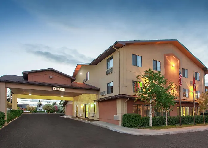 Super 8 By Wyndham Mt